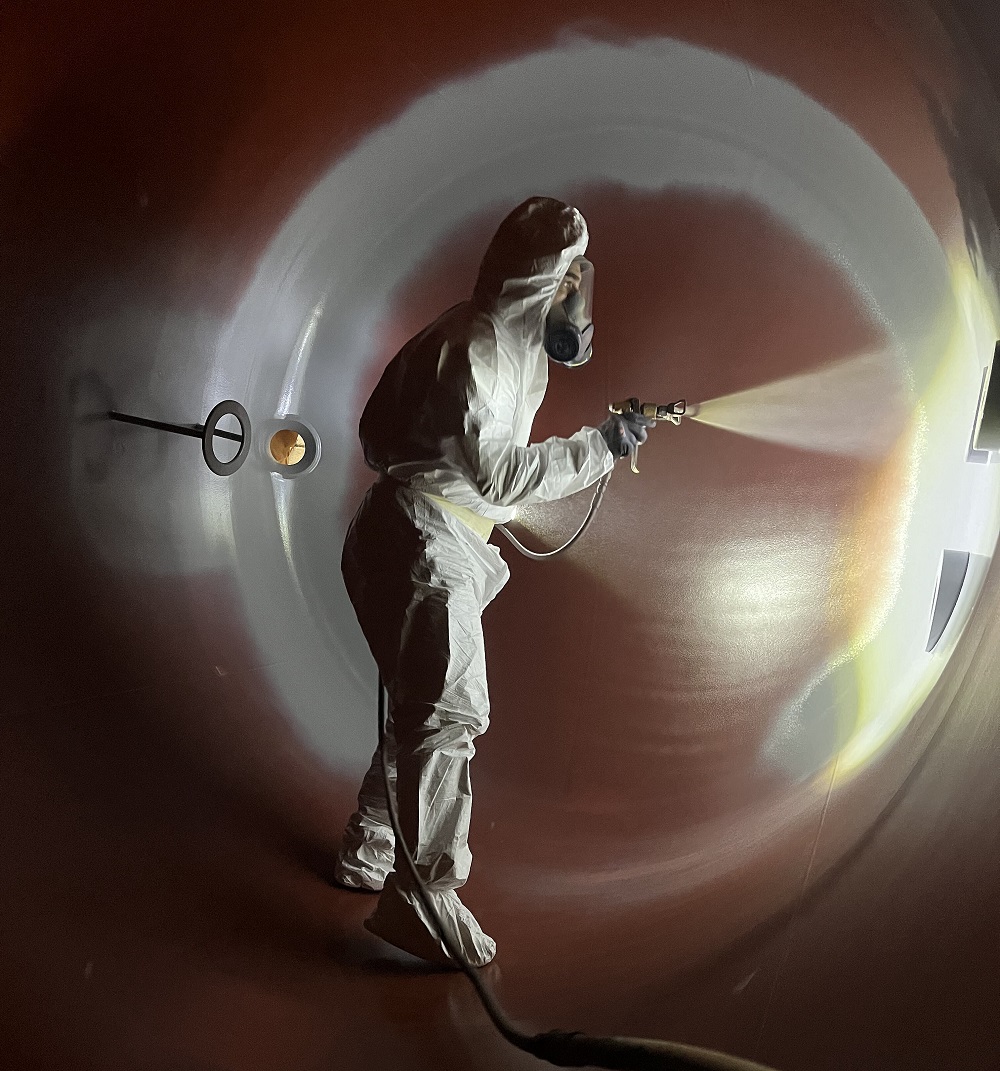 Spray coatings for tanks in Antwerp